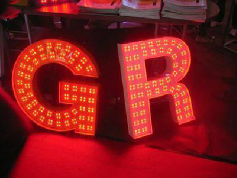 嘉兴LED发光字常见的安装误区。